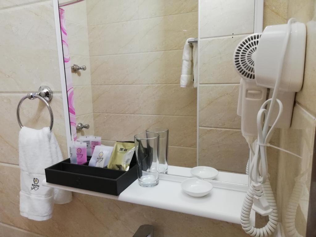 שימקנט Park Hotel Al Bustan מראה חיצוני תמונה