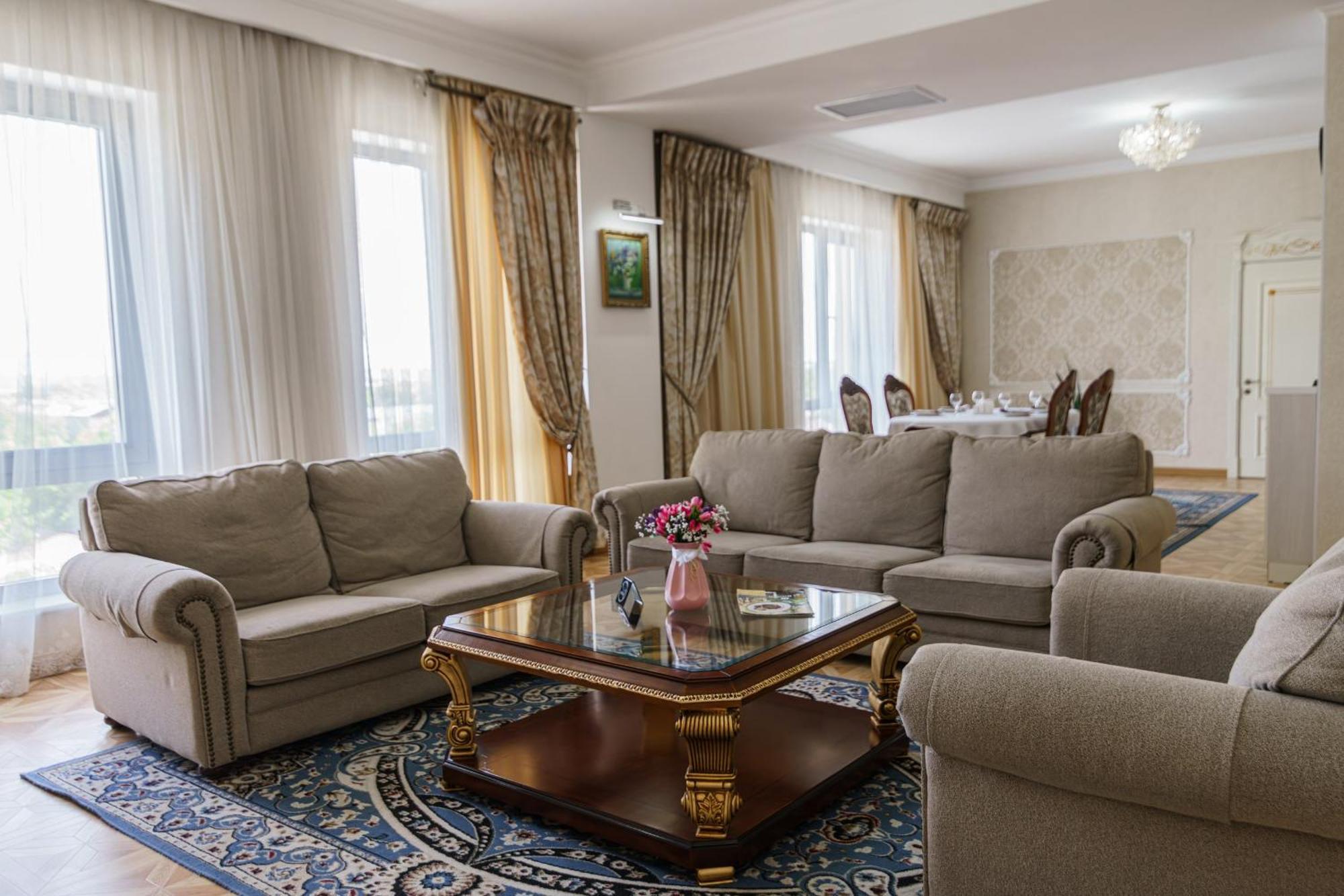 שימקנט Park Hotel Al Bustan מראה חיצוני תמונה