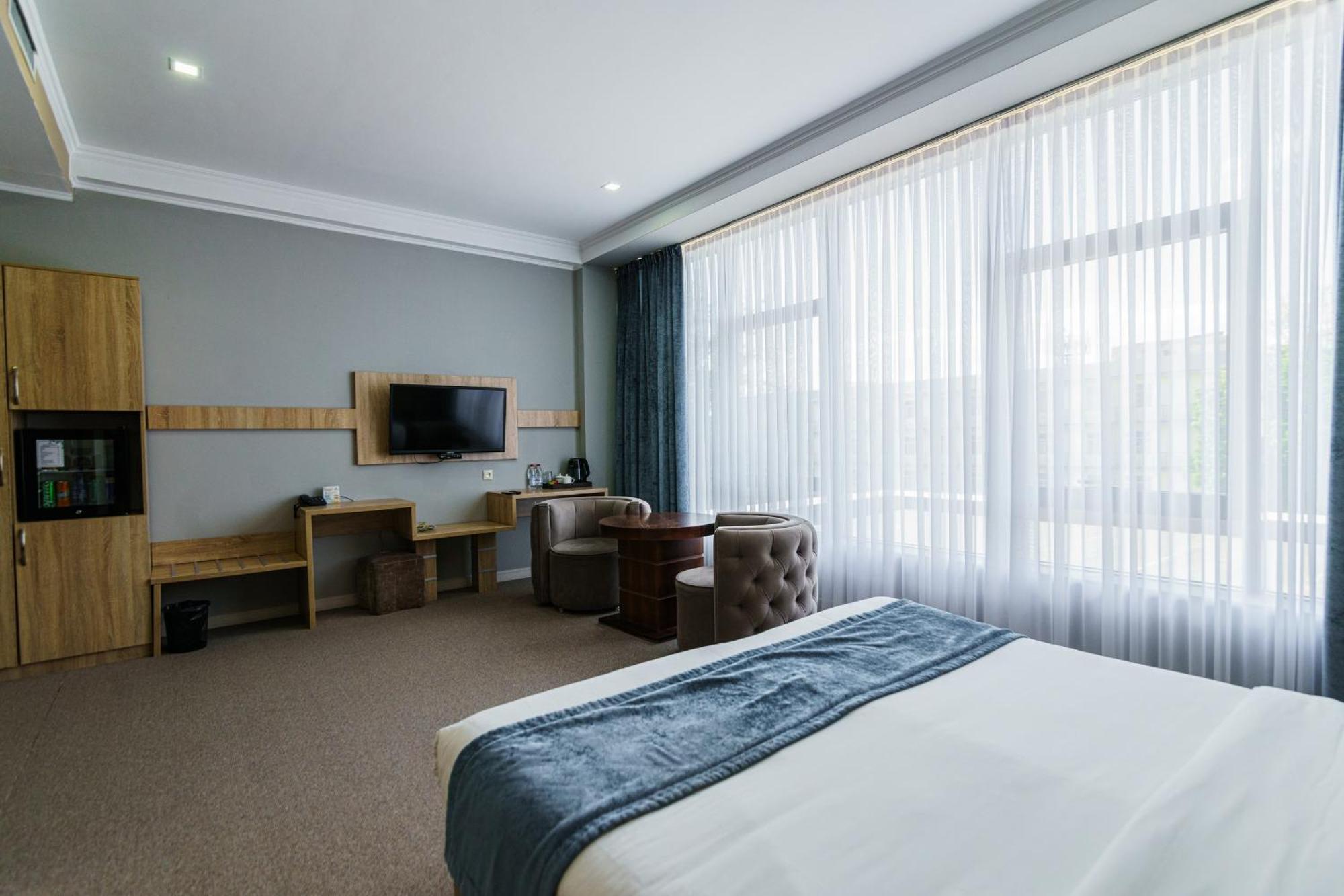 שימקנט Park Hotel Al Bustan מראה חיצוני תמונה